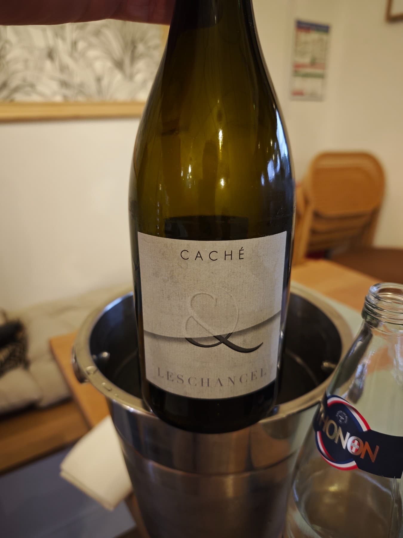 CACHÉ